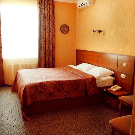 Hotel Dobrodiy Vinnitsa Eksteriør bilde