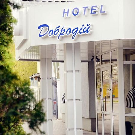 Hotel Dobrodiy Vinnitsa Eksteriør bilde