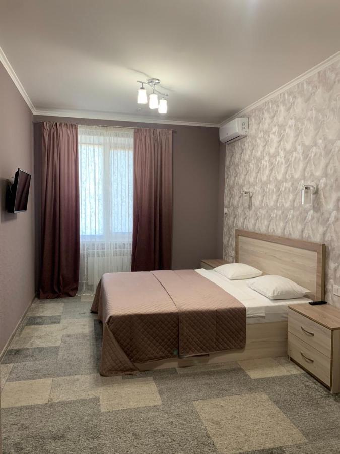 Hotel Dobrodiy Vinnitsa Eksteriør bilde